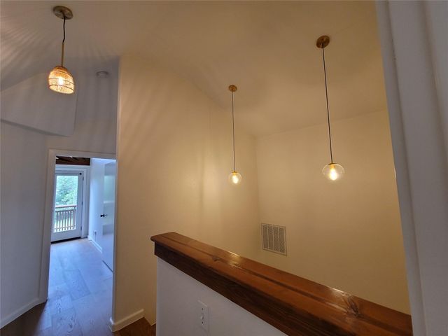 281 Earl Callahan RD A, Cedar Creek, TX 78612