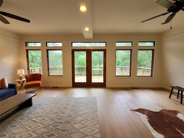 281 Earl Callahan RD A, Cedar Creek, TX 78612