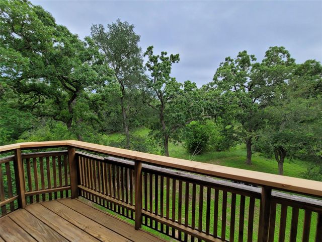 281 Earl Callahan RD A, Cedar Creek, TX 78612