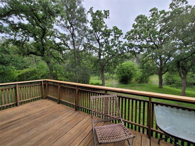 281 Earl Callahan RD A, Cedar Creek, TX 78612
