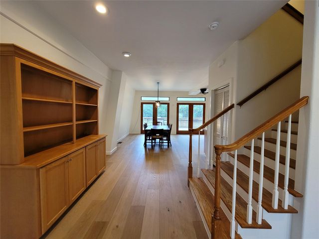 281 Earl Callahan RD A, Cedar Creek, TX 78612