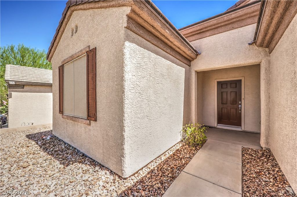 2512 Cosmic Dust Street, Henderson, NV 89044 — photo 4