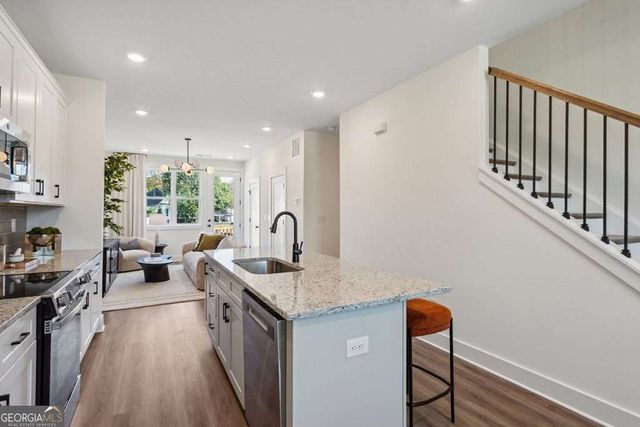 205 Mission Way, Atlanta, GA 30315