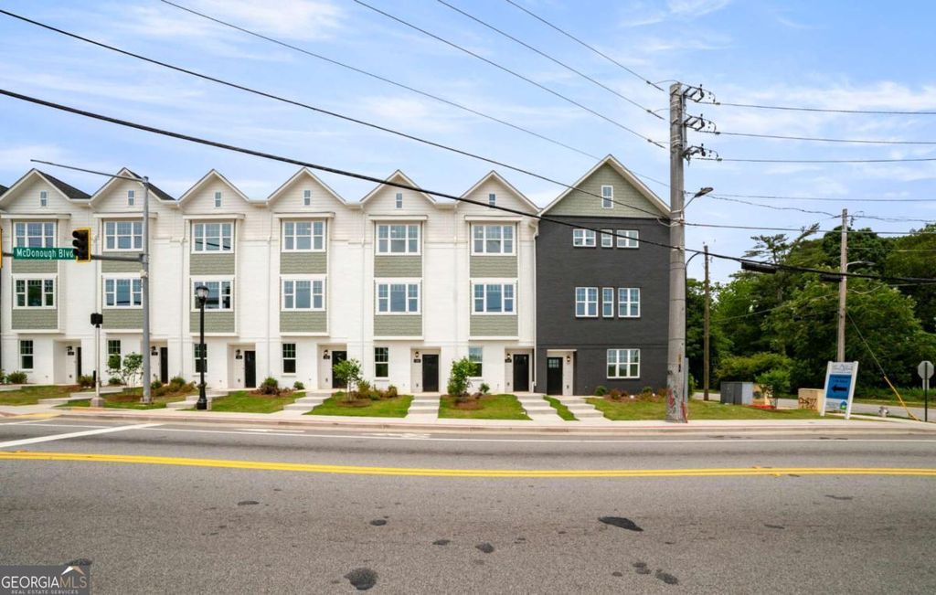205 Mission Way, Atlanta, GA 30315