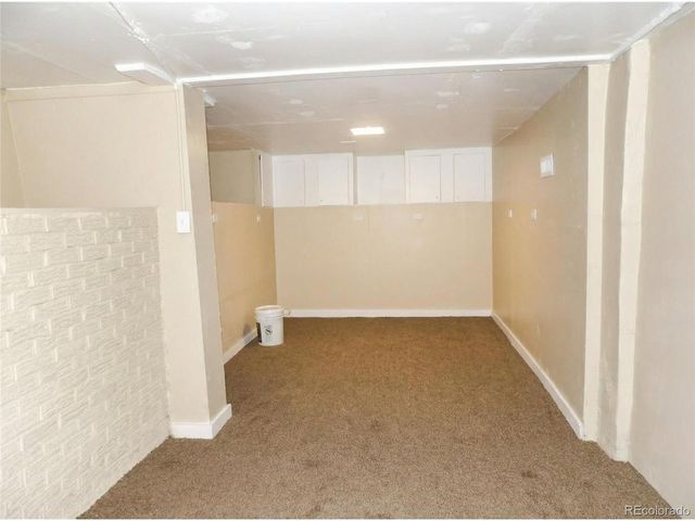 908 E 9th St, Pueblo, CO 81001