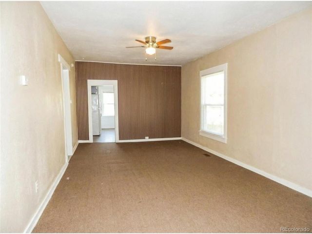 908 E 9th St, Pueblo, CO 81001