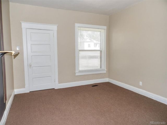 908 E 9th St, Pueblo, CO 81001