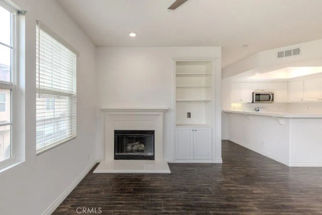 87 Reunion, Irvine, CA 92603