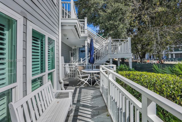 19 Wimbledon Ct Unit 203, Hilton Head Island, SC 29928