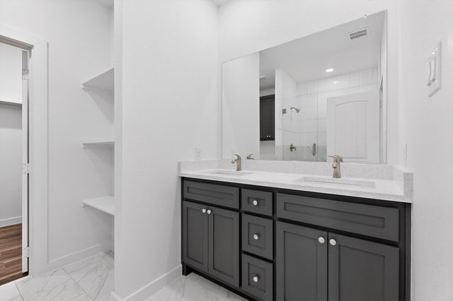 4607 Metropolitan Avenue, Dallas, TX 75210