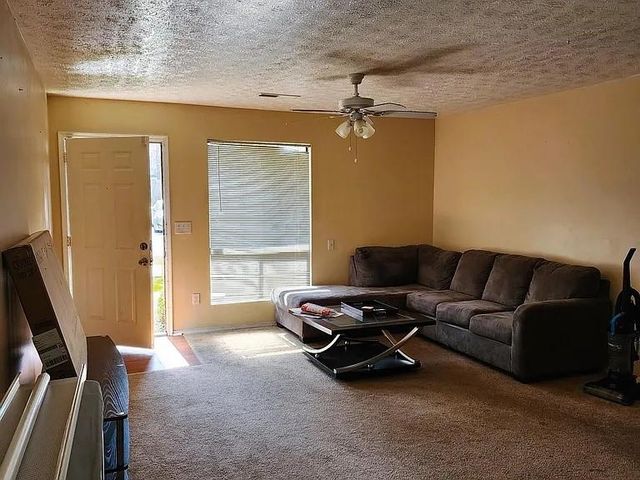 606 Pine Tree Trail 7C, Atlanta, GA 30349