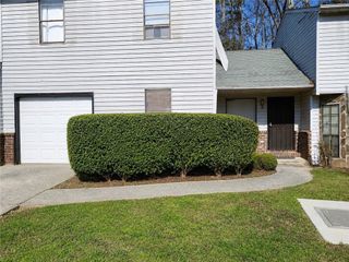 606 Pine Tree Trail 7C, Atlanta, GA 30349