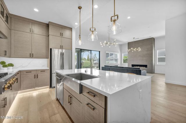 605 Braided Rope Drive, Reno, NV 89511