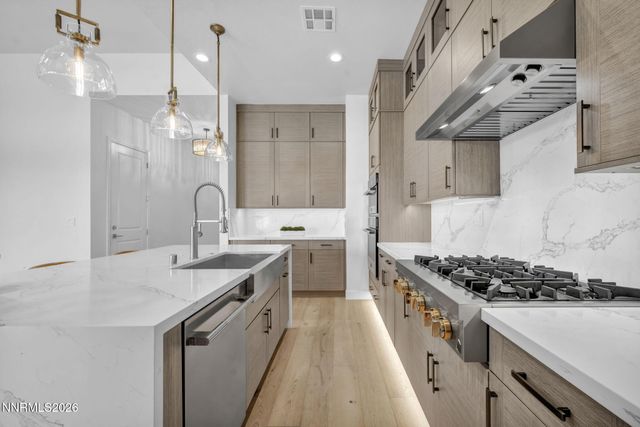 605 Braided Rope Drive, Reno, NV 89511