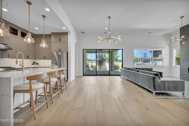605 Braided Rope Drive, Reno, NV 89511
