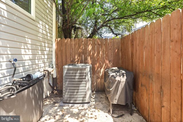 2217 N PALETHORP ST, Philadelphia, PA 19133