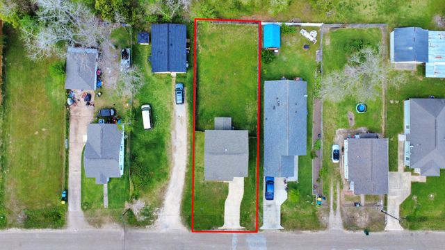 1908 Bellview Street, La Marque, TX 77568