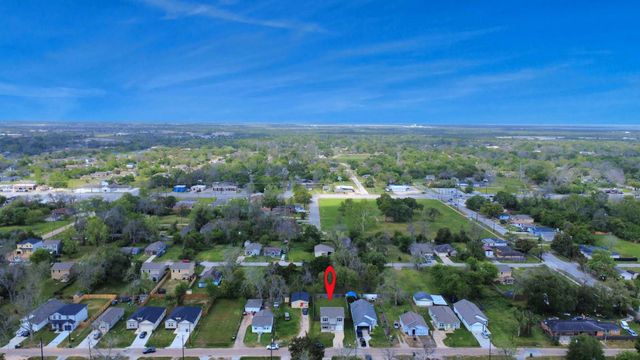 1908 Bellview Street, La Marque, TX 77568