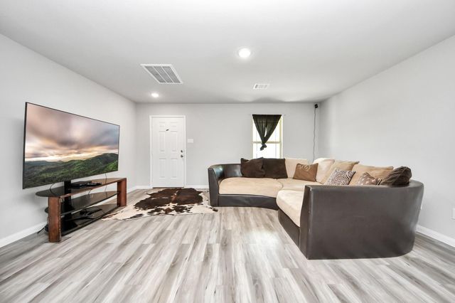1908 Bellview Street, La Marque, TX 77568