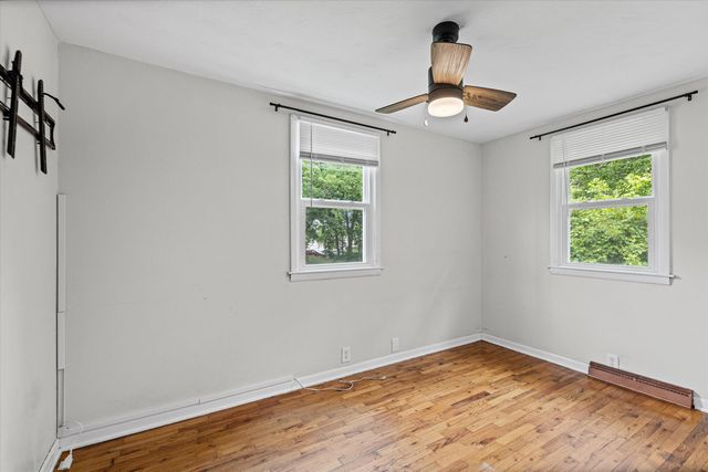2806 TERRY LN, Columbia, MO 65201