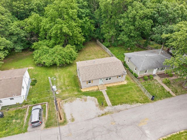 2806 TERRY LN, Columbia, MO 65201