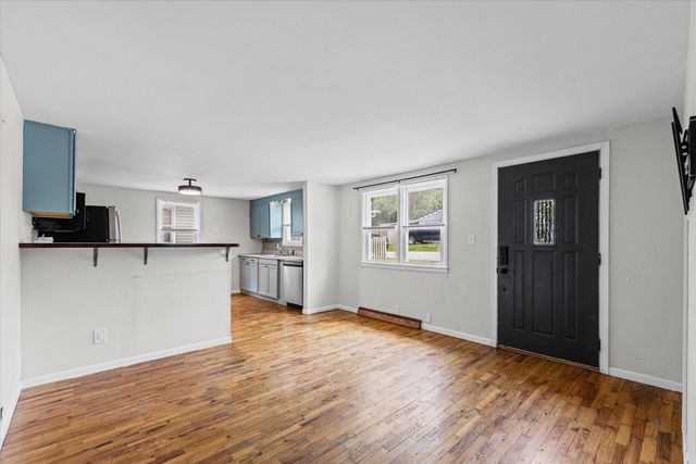 2806 TERRY LN, Columbia, MO 65201