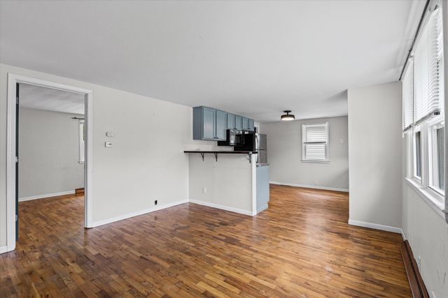 2806 TERRY LN, Columbia, MO 65201