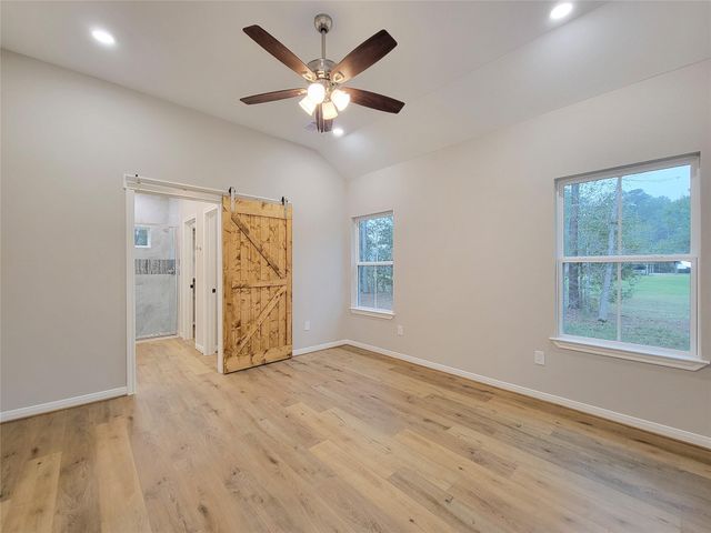 1094 County Road 2235, Cleveland, TX 77327