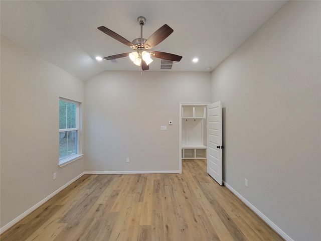 1094 County Road 2235, Cleveland, TX 77327