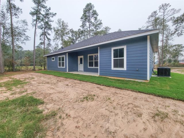 1094 County Road 2235, Cleveland, TX 77327