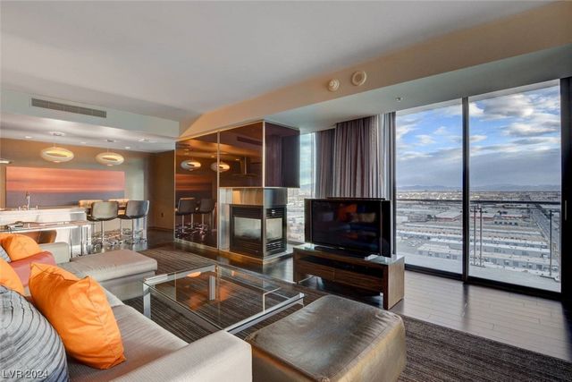 4381 West Flamingo Road 2221, Las Vegas, NV 89103