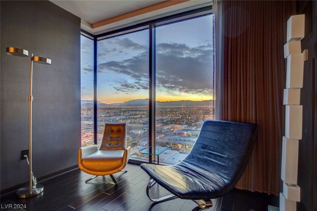 4381 West Flamingo Road 2221, Las Vegas, NV 89103