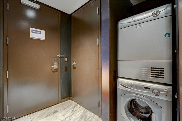 4381 West Flamingo Road 2221, Las Vegas, NV 89103