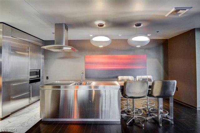 4381 West Flamingo Road 2221, Las Vegas, NV 89103