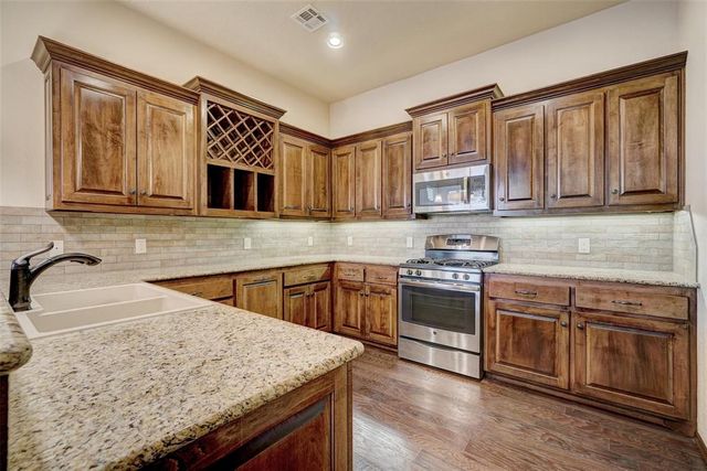 232 SW 169th Street, Oklahoma City, OK 73170