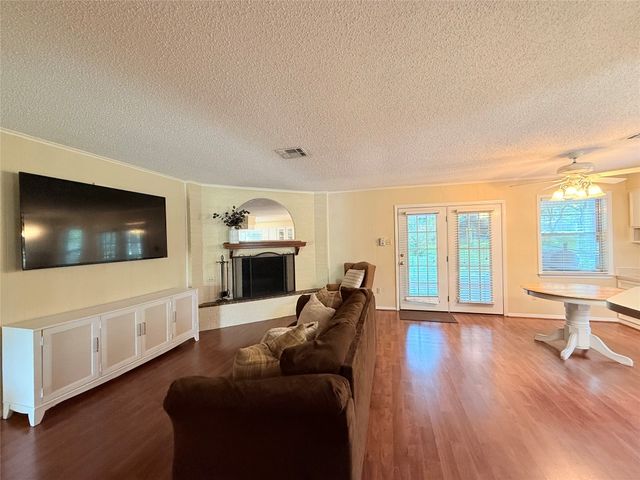 282 Rockford Road, Woodway, TX 76712