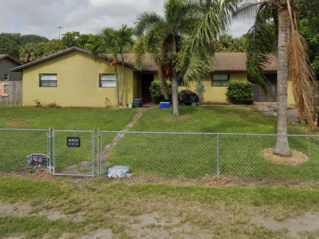 6650 Riggers Road, Atlantis, FL 33462