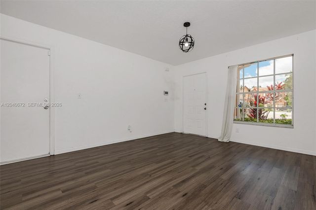 2123 SW 87th Ter, Miramar, FL 33025