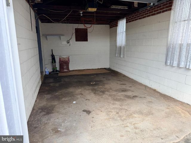 9060 DOWNSVILLE PIKE, Williamsport, MD 21795