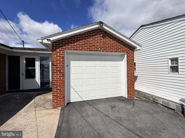 9060 DOWNSVILLE PIKE, Williamsport, MD 21795