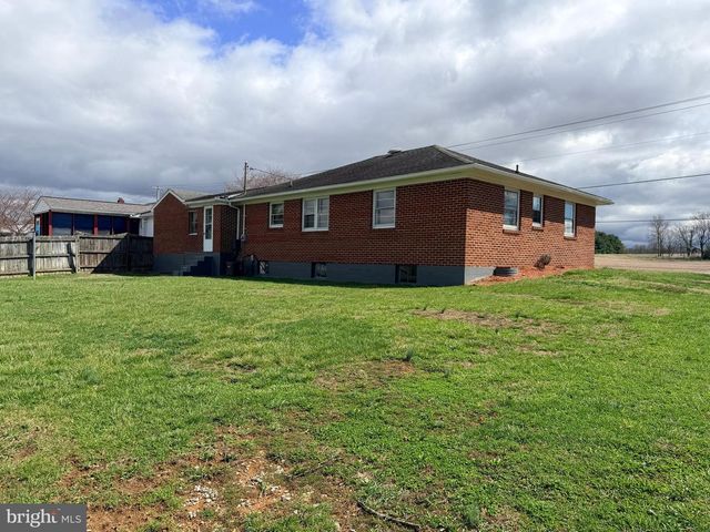 9060 DOWNSVILLE PIKE, Williamsport, MD 21795
