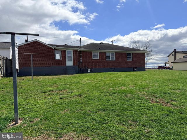 9060 DOWNSVILLE PIKE, Williamsport, MD 21795