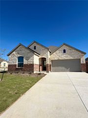 2601 Clear Root Circle, White Settlement, TX 76108