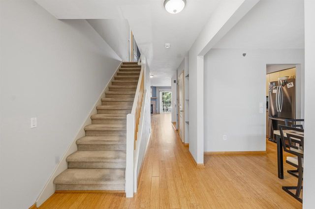 5462 Coachman Place, Fitchburg, WI 53711