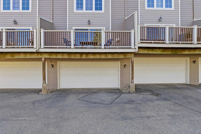 5462 Coachman Place, Fitchburg, WI 53711