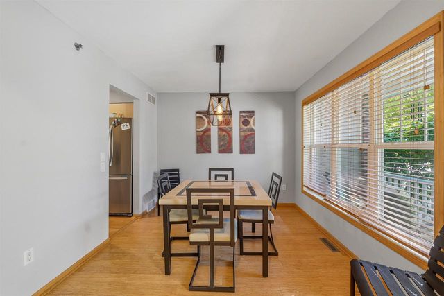 5462 Coachman Place, Fitchburg, WI 53711