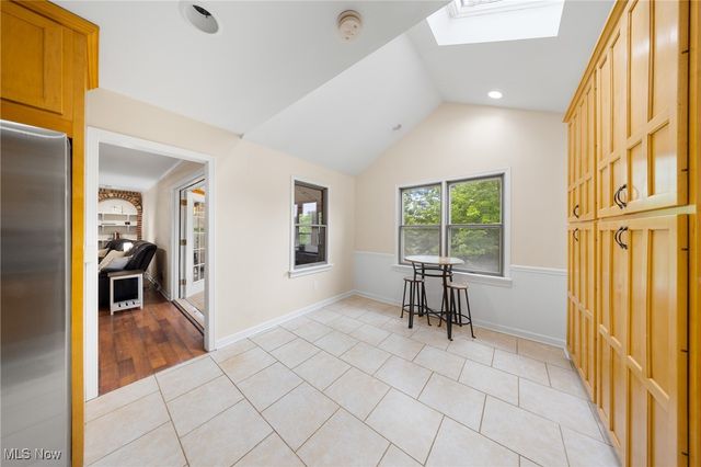 1141 Las Olas Boulevard NW, North Canton, OH 44720