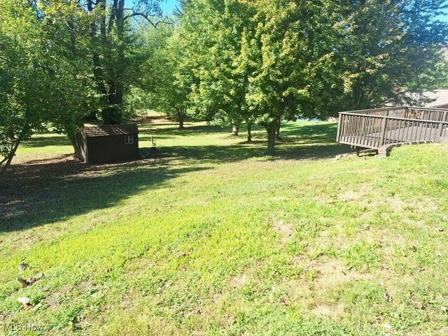 1141 Las Olas Boulevard NW, North Canton, OH 44720