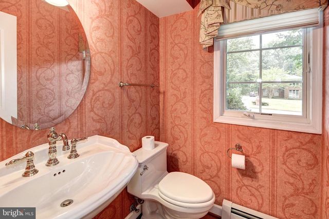 929 WOBURN CT, Mclean, VA 22102