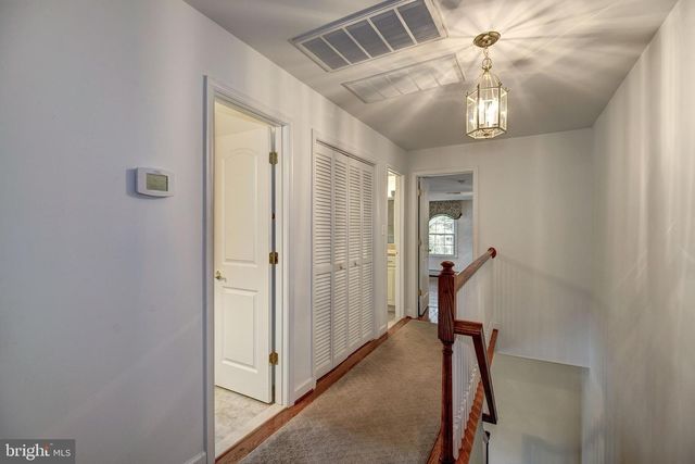 929 WOBURN CT, Mclean, VA 22102